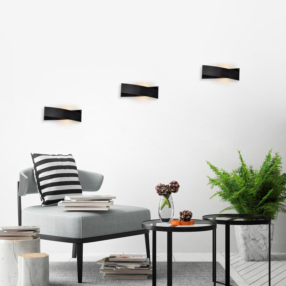 Lámpara de pared negra de metal Nebula