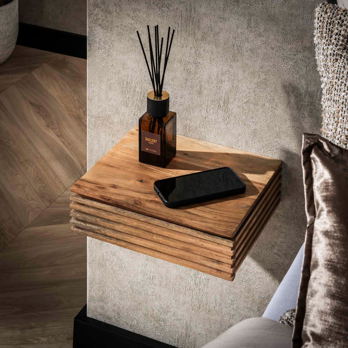 Avela XS Mesita de noche de 1 cajón de madera maciza de acacia conjunto de 2