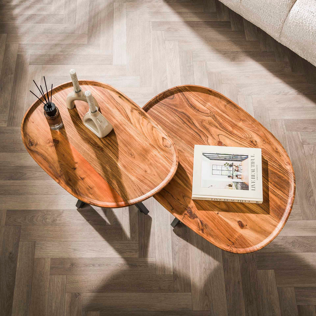 Luna Juego de Mesa de Salón Ø70 & Ø48 de madera maciza de acacia