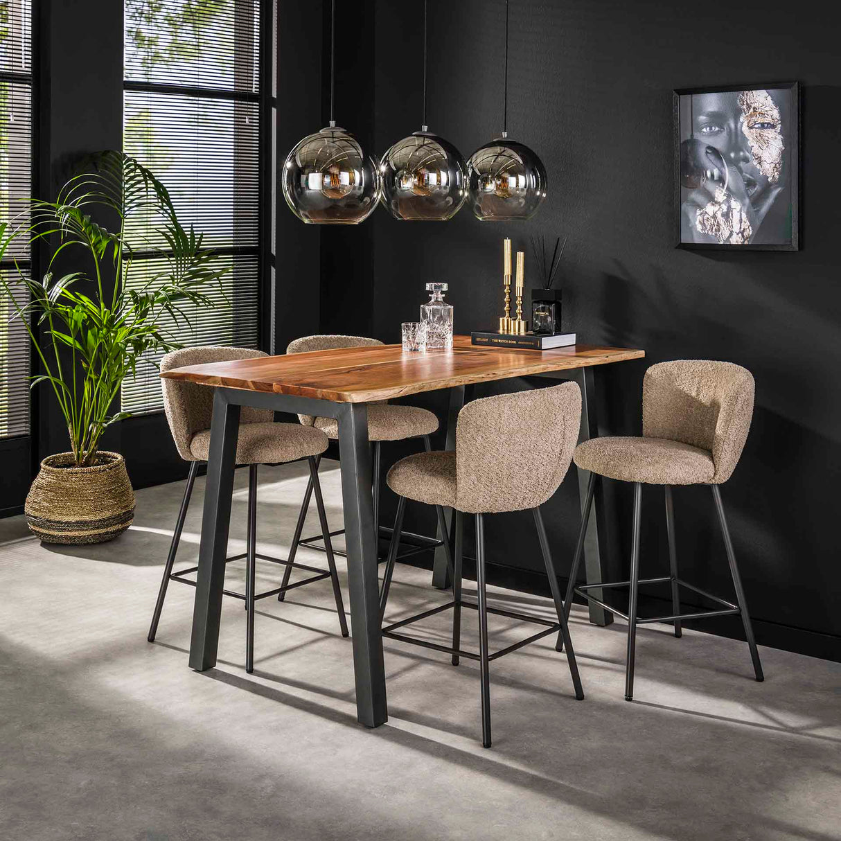 Bartafels - Industriële Bartafel Aberdeen Acaciahout Boomstamvorm 147x80 - Dimehouse