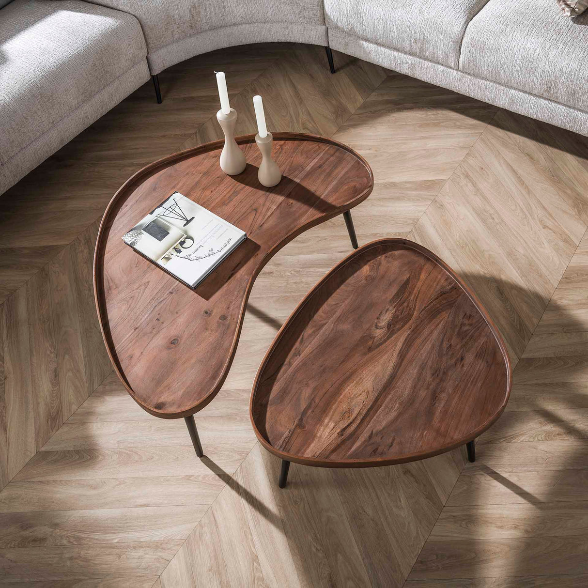 Conjunto de mesas de centro Kira – Madera de acacia orgánica marrón (set de 2)