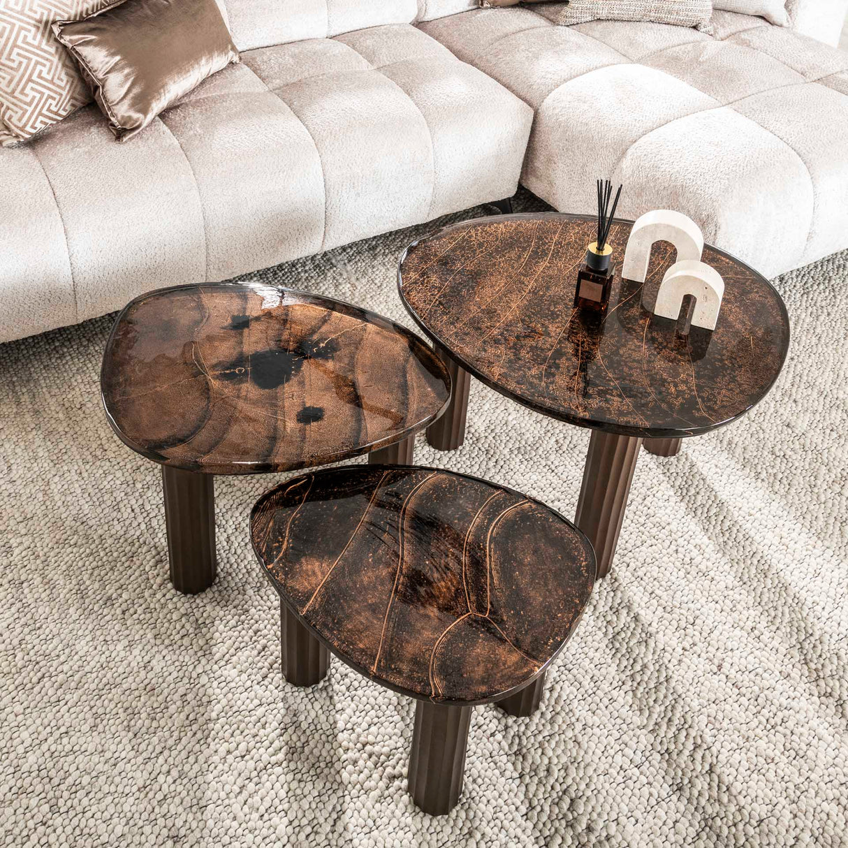 Mesa de centro Vesta L de cobre antiguo 70x59 cm