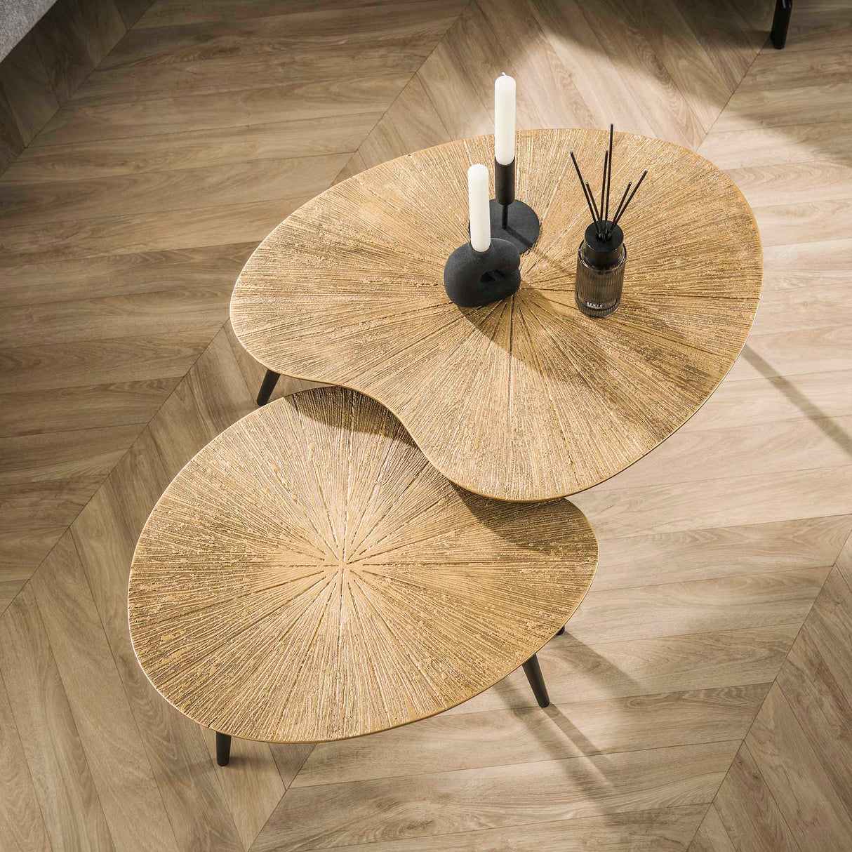 Conjunto de mesas de centro Nier – Metal Dorado Antiguo (2 piezas)