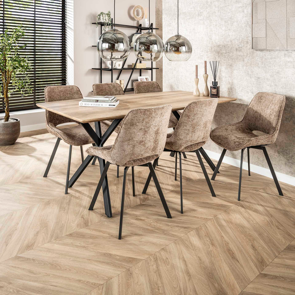 Silla de comedor moderna Riviera Rich Champagne giratoria sin reposabrazos