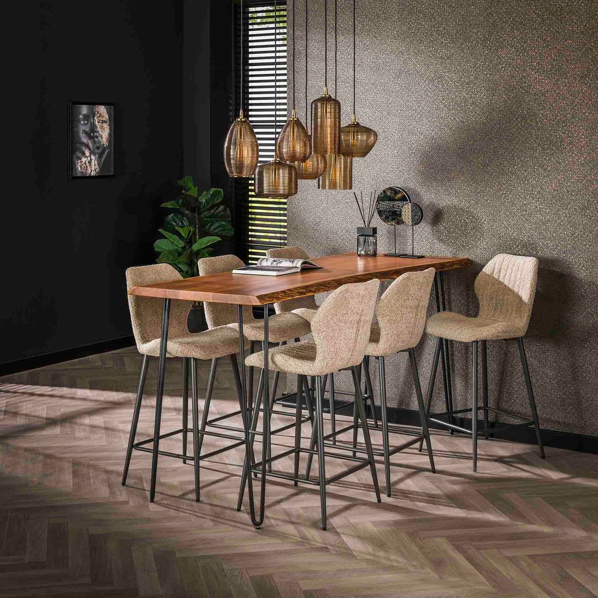 Taburete Mira Bouclé Arena