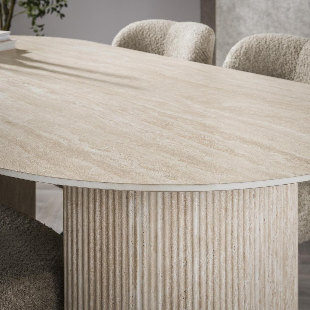 Eettafels - Ovale Eettafel Jimi 180x90 cm travertin beige - Dimehouse