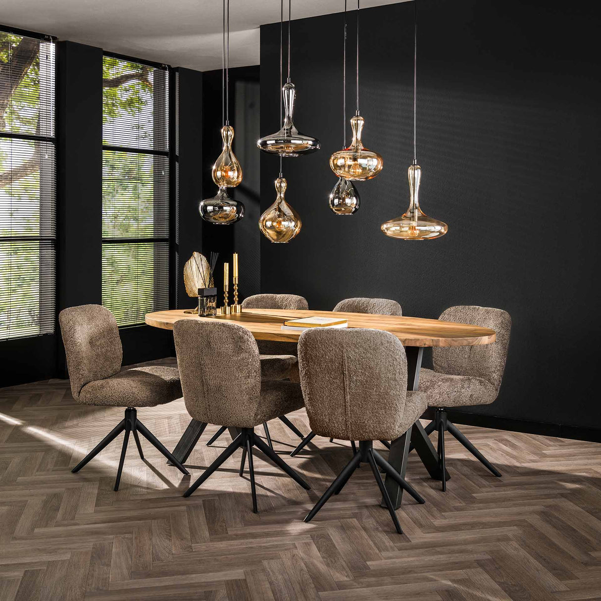 Silla de comedor giratoria taupe con boucle Lirio giratoria