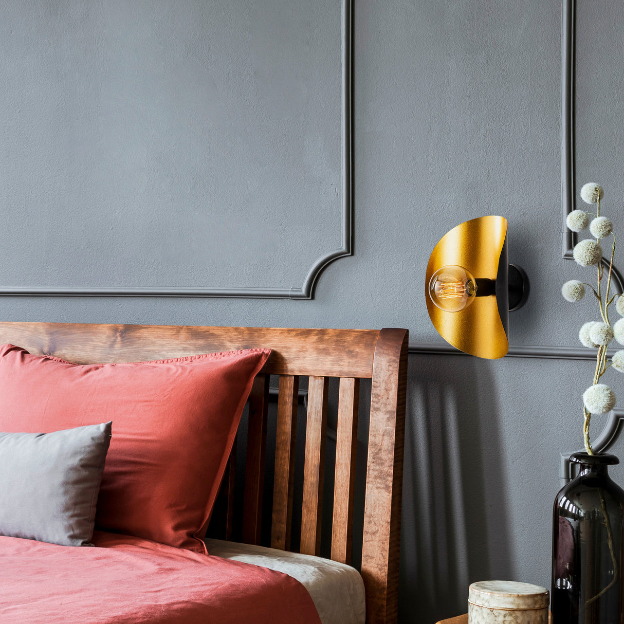 Aplique Negro Dorado Metal Echelon