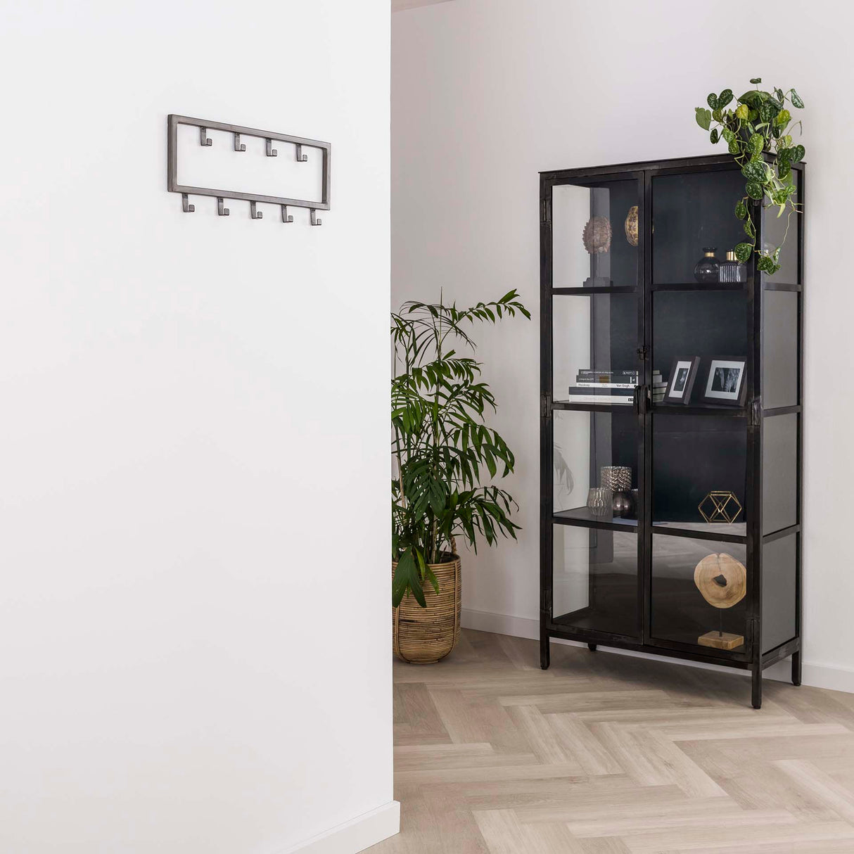 Perchero industrial Milano 9 ganchos Metal cepillado plata