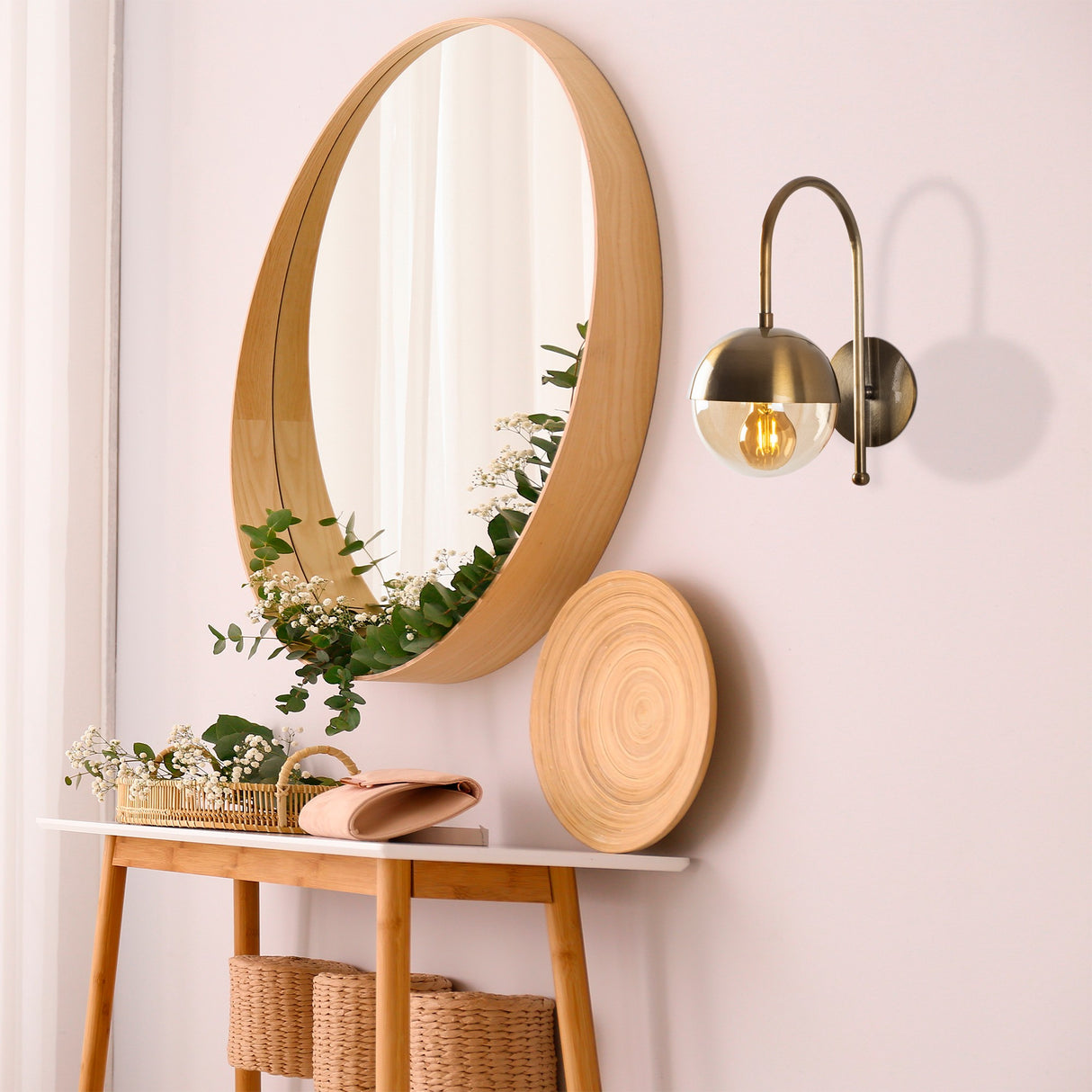 Lámpara de pared de vidrio color bronce Carina