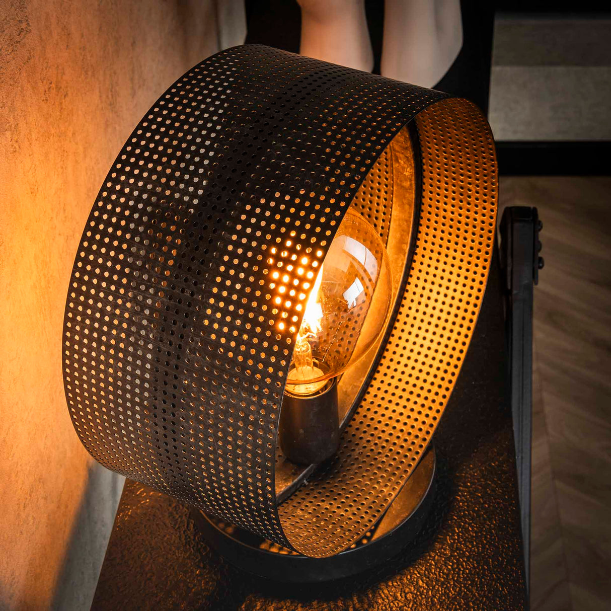 Lámpara de mesa Fons 1-luz redonda metal negro