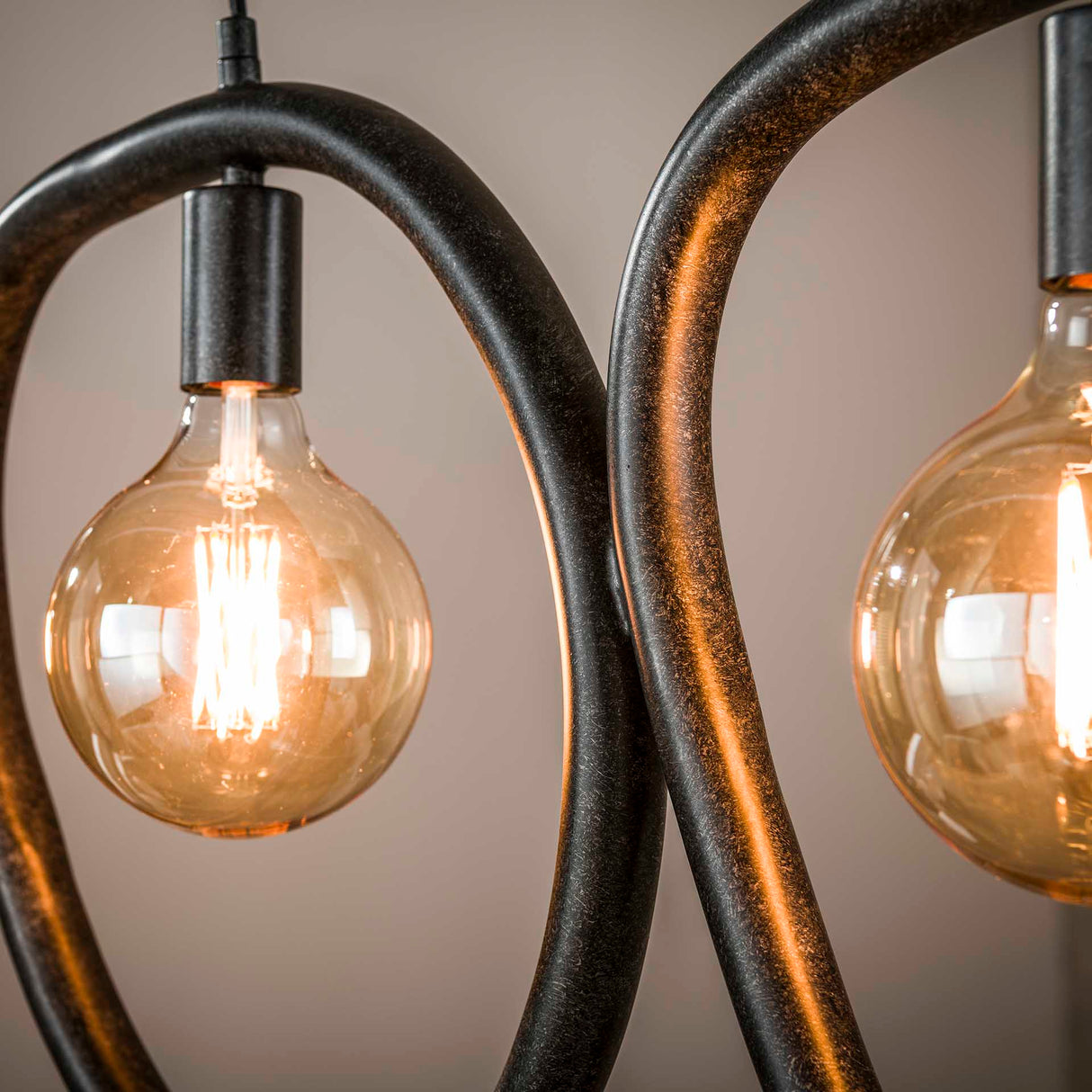 Lámpara colgante Nova de 4 luces, metal negro, 140 cm