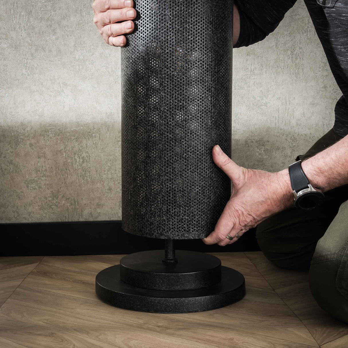 Lámpara de pie Knox 5 luces malla negra