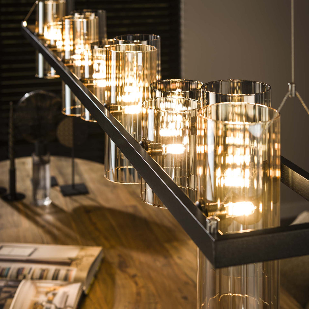 Lámpara colgante Khai 14 luces cilindro vidrio mezclado