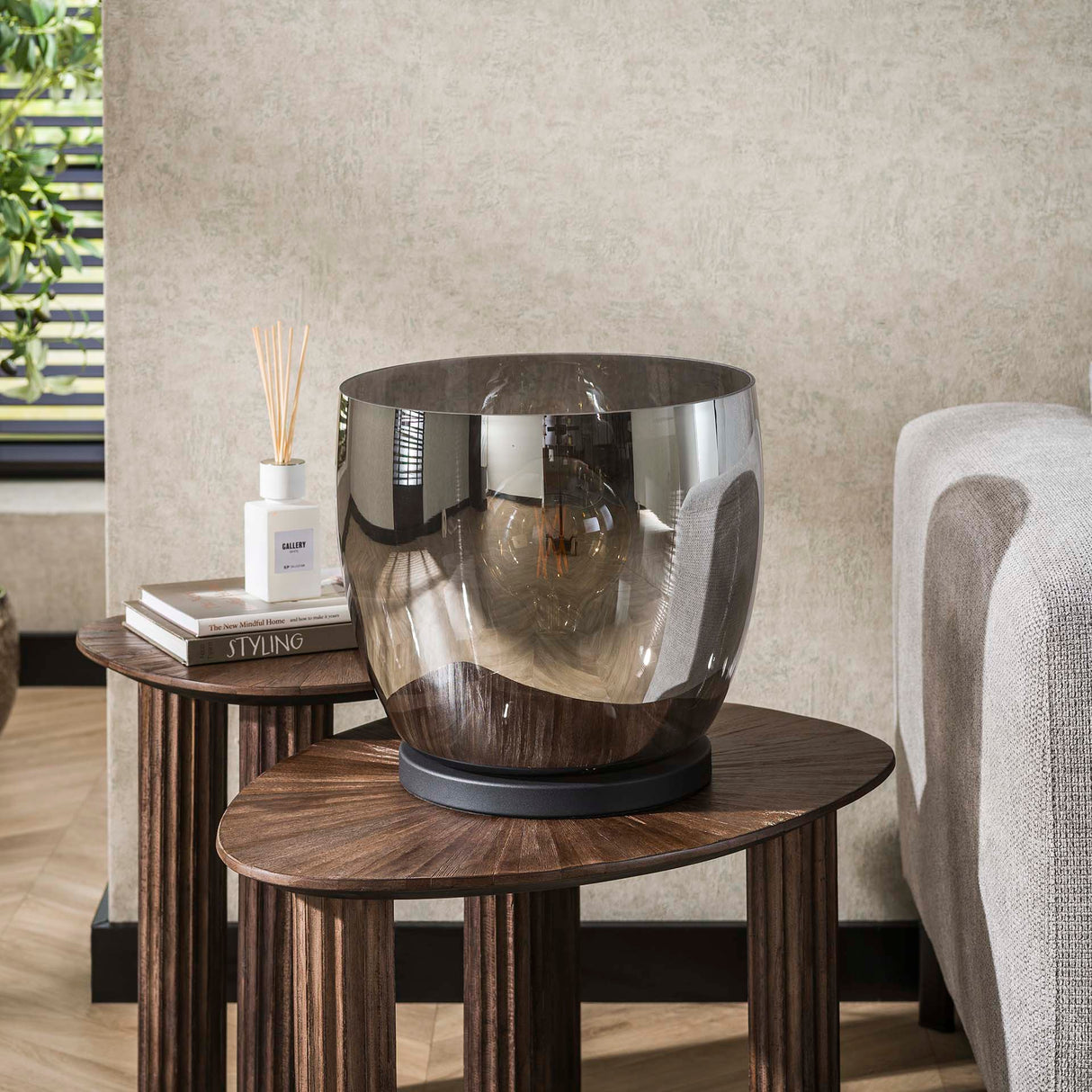 Lámpara de pie Dain UP XL Vidrio color cromo