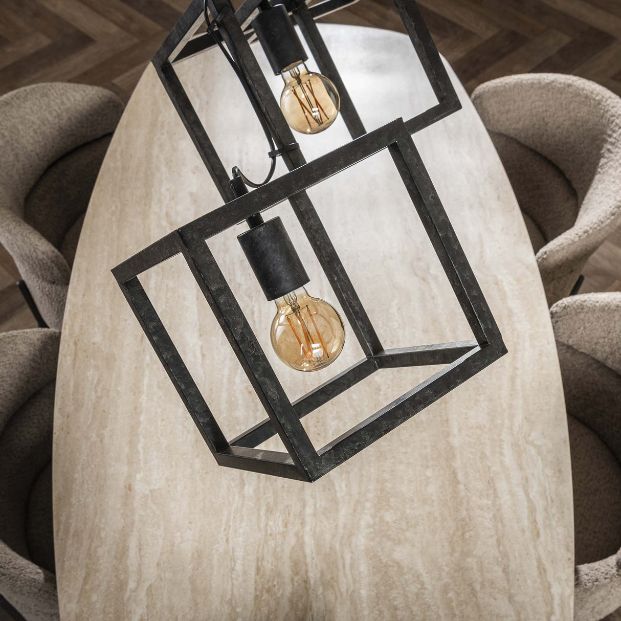 Lámpara colgante Drew 4 luces cubo negro