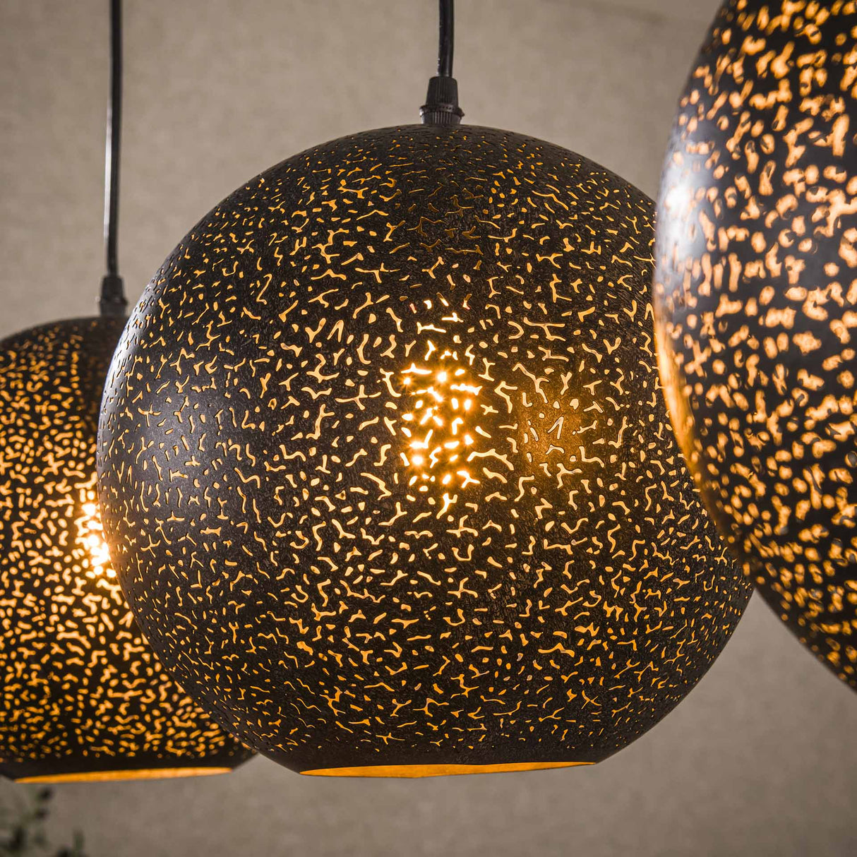 Lámpara colgante zeno 4 luces Ø25 metal negro