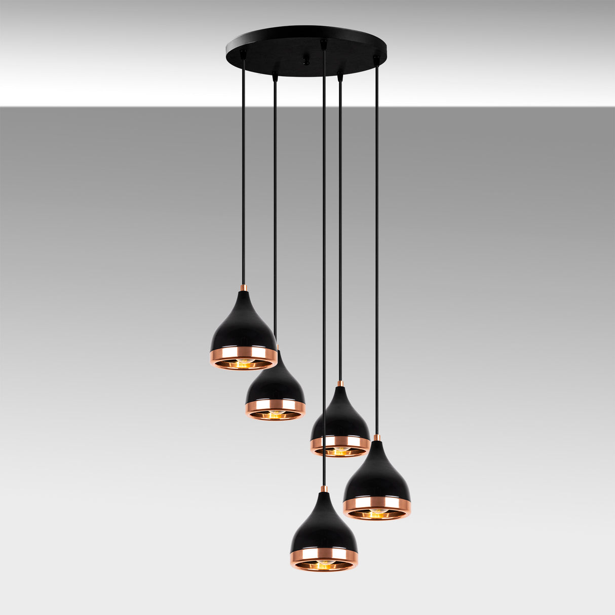 Lámpara colgante de 5 luces en negro y cobre, metal con agarre