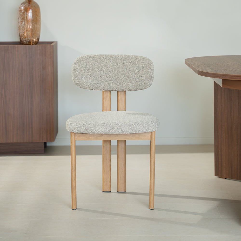 Eetkamerstoelen-Japandi Eetkamerstoel Miyo Bouclé Zandkleur - Eikenlook Frame-Dimehouse