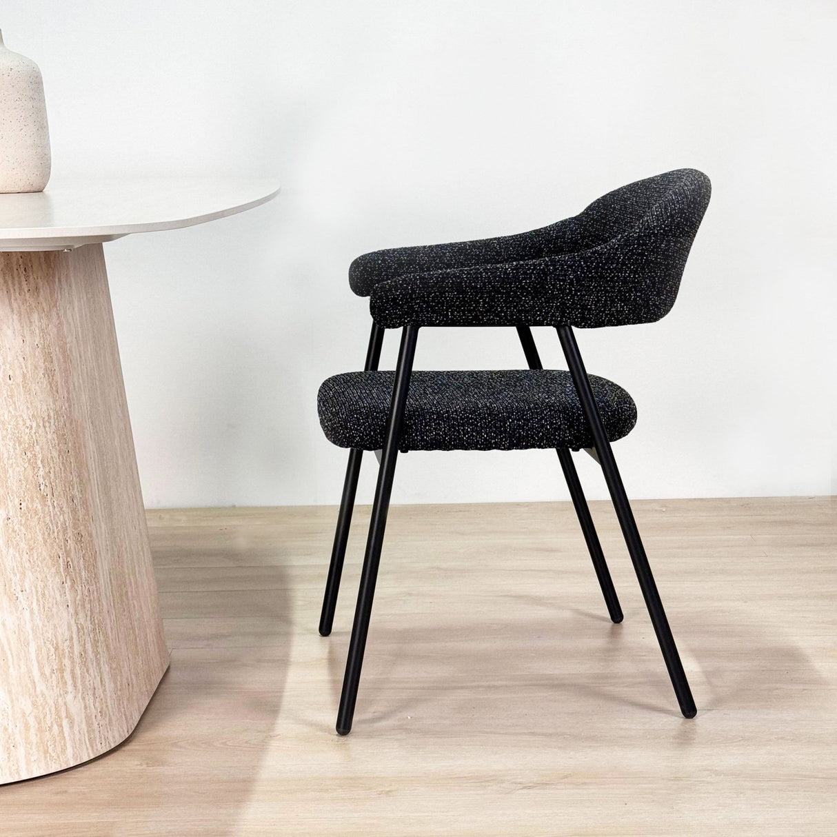 Silla de comedor Bouclé Beige Lisa - Marco Negro