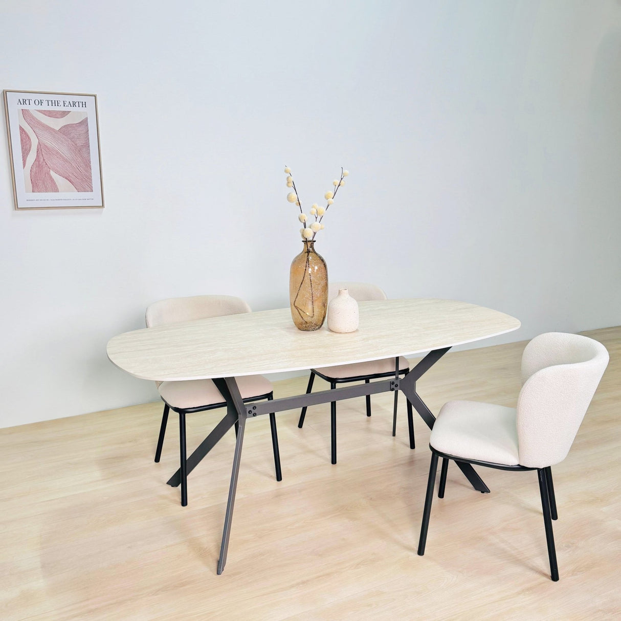 Mesa de comedor Vesta ovalada danesa de cerámica con aspecto de travertino de 180 cm