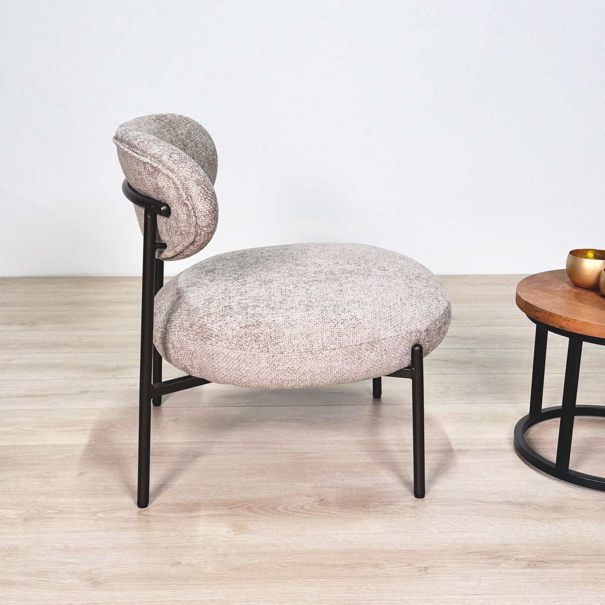 Sillón Nova Redondo – Tela de color arena