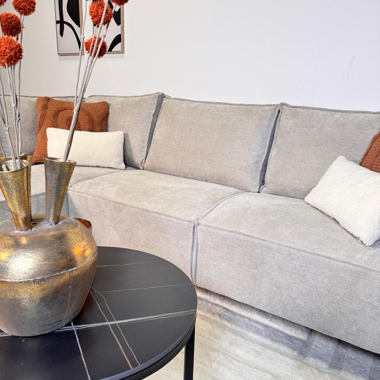 Banken - Hoekbank met chaise longue beige chenille Yara - links - Dimehouse