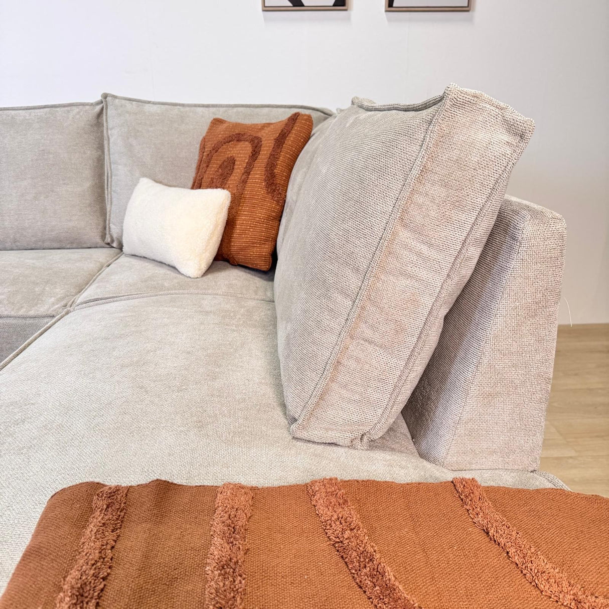 Banken - Hoekbank met chaise longue beige chenille Yara - rechts - Dimehouse