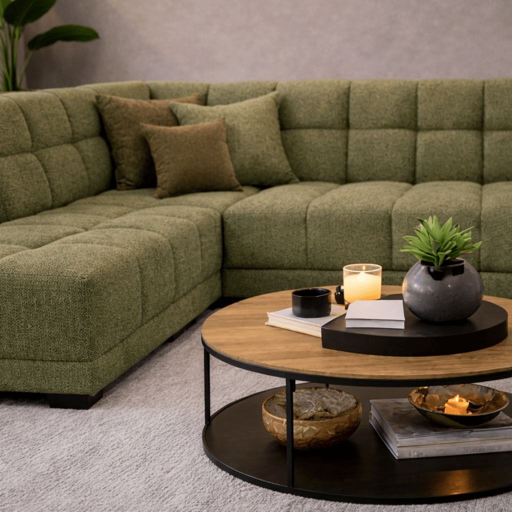 Sofá de esquina con chaise longue en tela bouclé verde oliva Nova – izquierda
