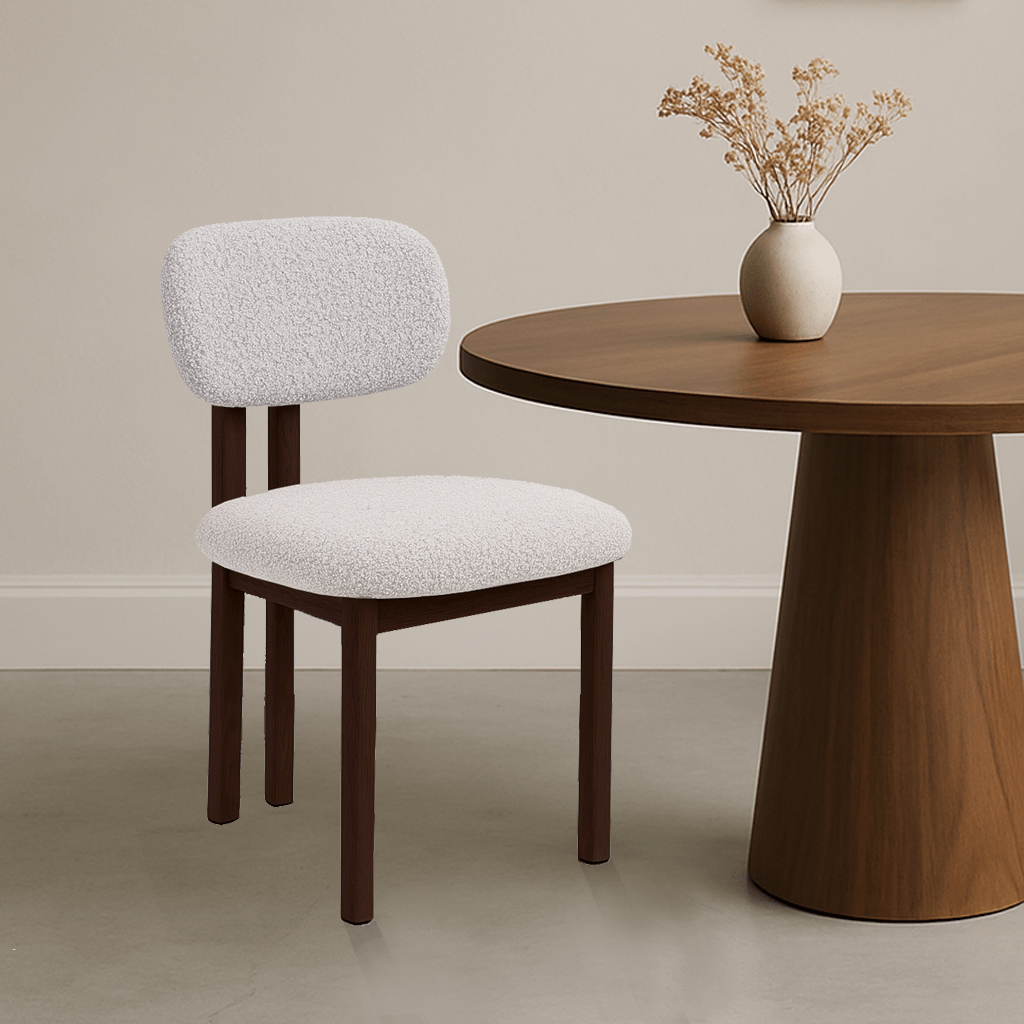 Silla de comedor Japandi Miyo Bouclé Marfil - Estructura de aspecto nogal