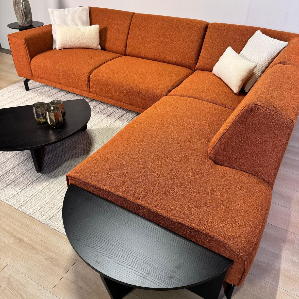 Mesa de centro redonda negra escalonada de melamina 85 cm Orin