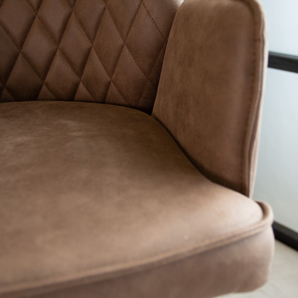 Taburete de bar giratorio Taupe de microfibra Novan - Ajustable - Con reposabrazos