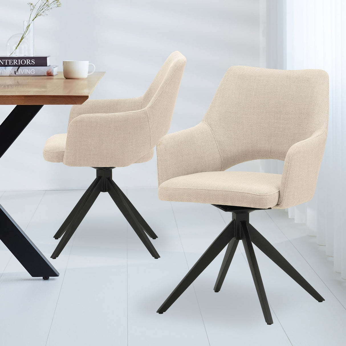 Silla de comedor giratoria moderna de tela beige Sid - Con reposabrazos