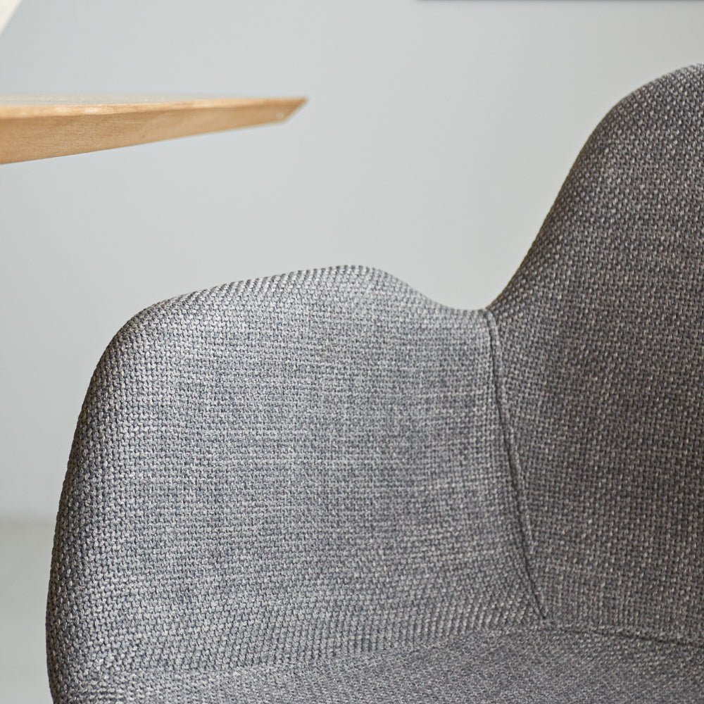 Silla de comedor Mick Dimehouse Gris L x An x Al 64x62x59 Tela Atmósfera foto diferente