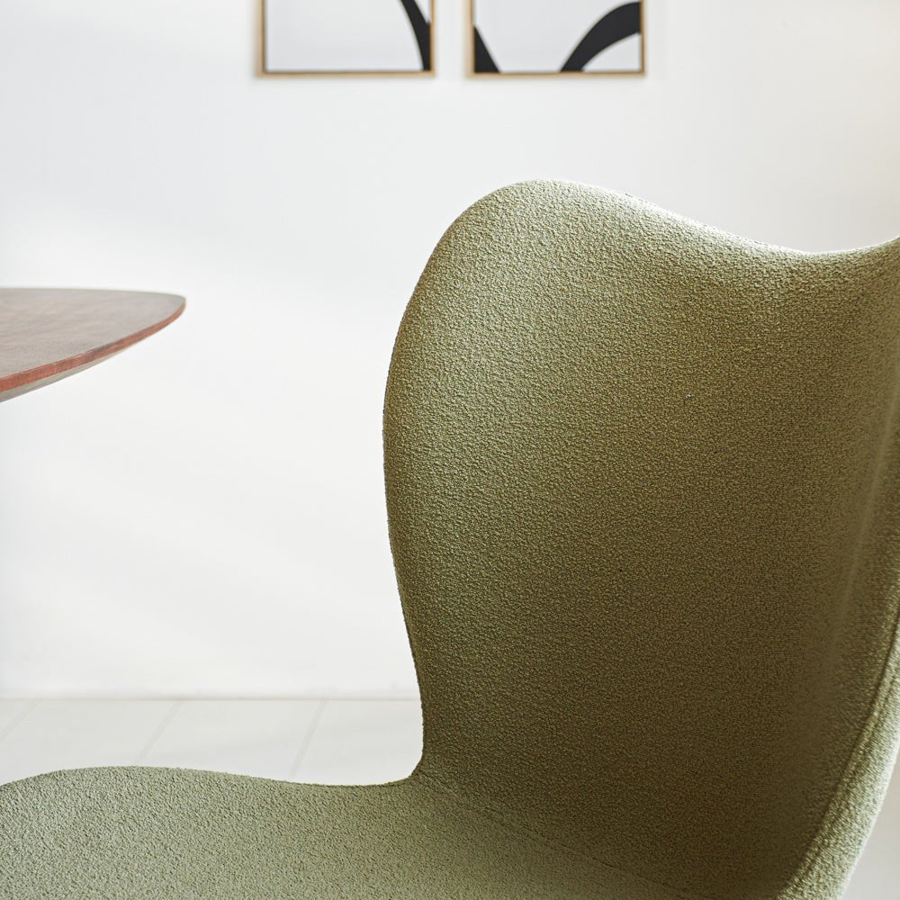 Silla de comedor Sia Dimehouse Verde L x An x Al 72x55x51 Tela Atmósfera foto diferente