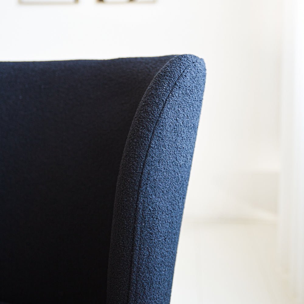 Silla de comedor Tess Dimehouse Negro L x An x Al 65x62x56 Tela Atmósfera foto diferente