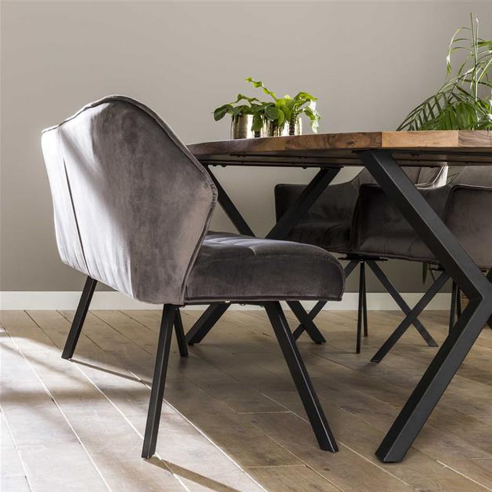 Sofá de comedor Romy DH Interior Antracita L x An x Al 196x81x58 Terciopelo Foto atmosférica vista frontal en diagonal