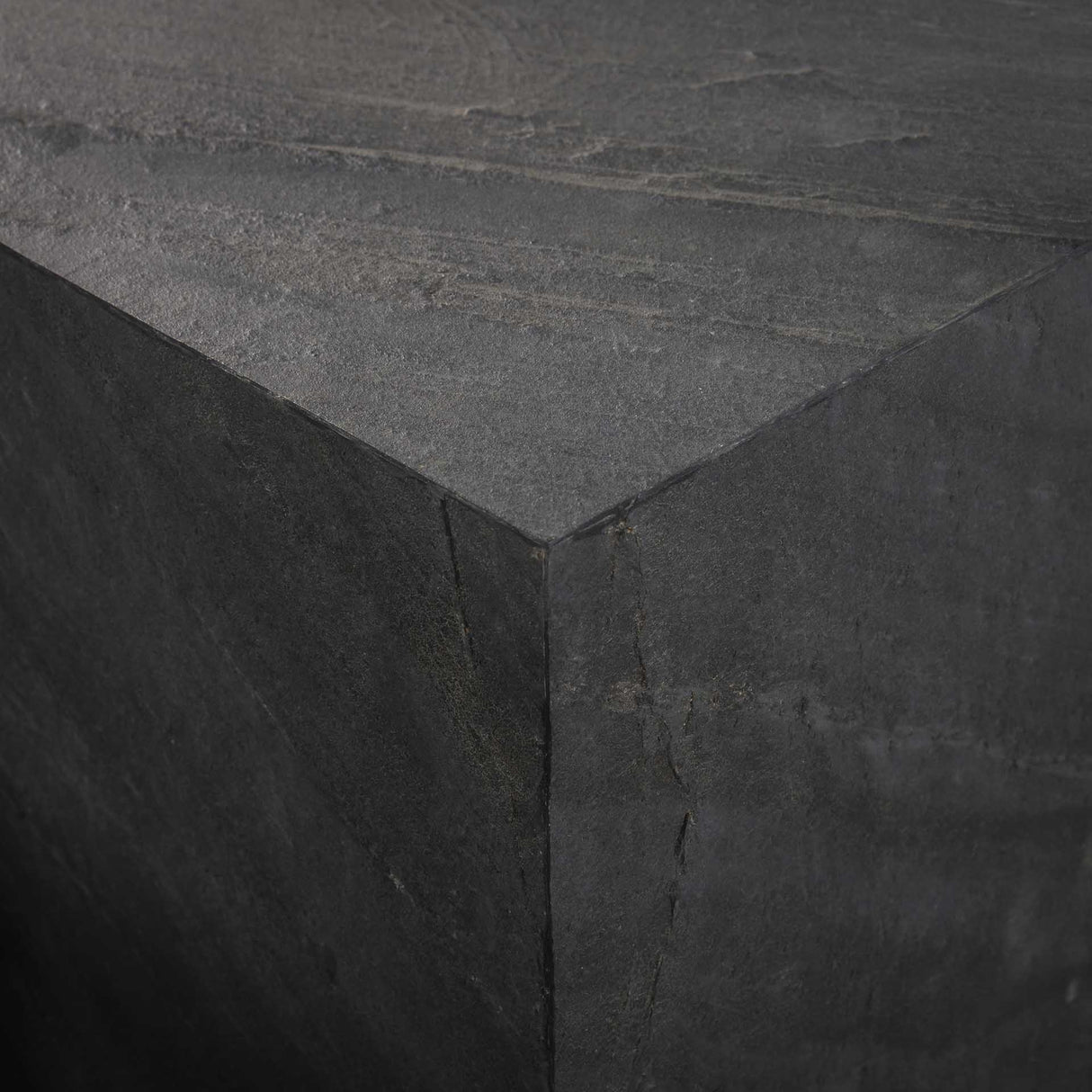 Mesa de centro Vigo DH Interior Pizarra L x An x Al 67x67x51 Pizarra Detalle fotográfico atmosférico