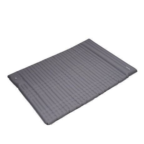 Colchón inflable para 2 personas con sistema de inflado incorporado 205x140x10 cm Dimehouse Vista frontal diagonal gris L x An x Al 33x17x17 Nylon Blanco foto