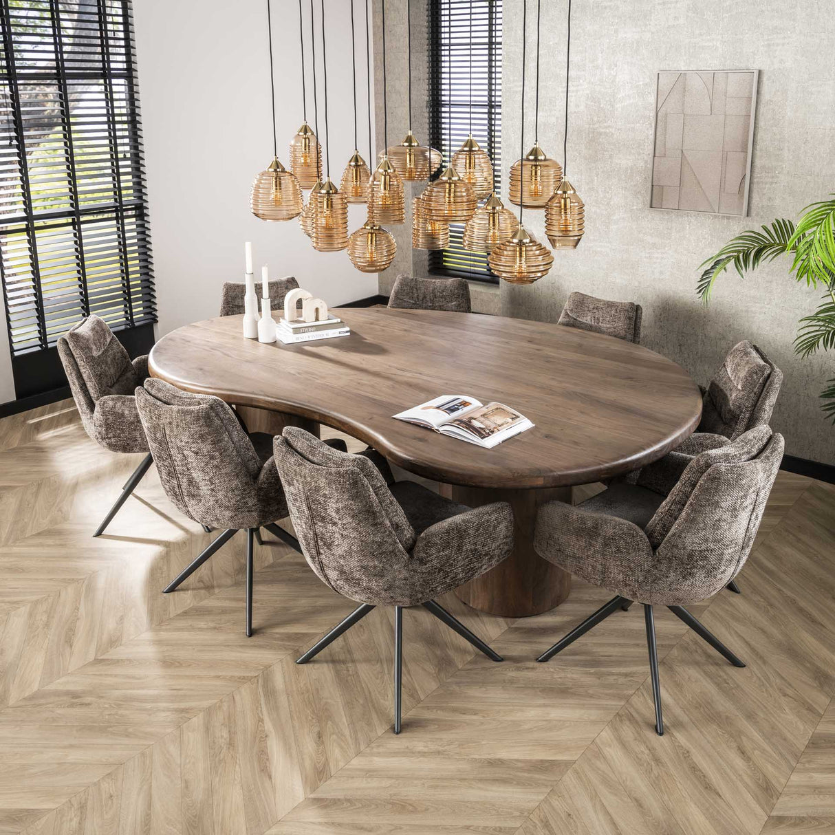 Eettafels - Organisch Vormige Eettafel Alo Acaciahout Bruin 240x160 cm - Dimehouse