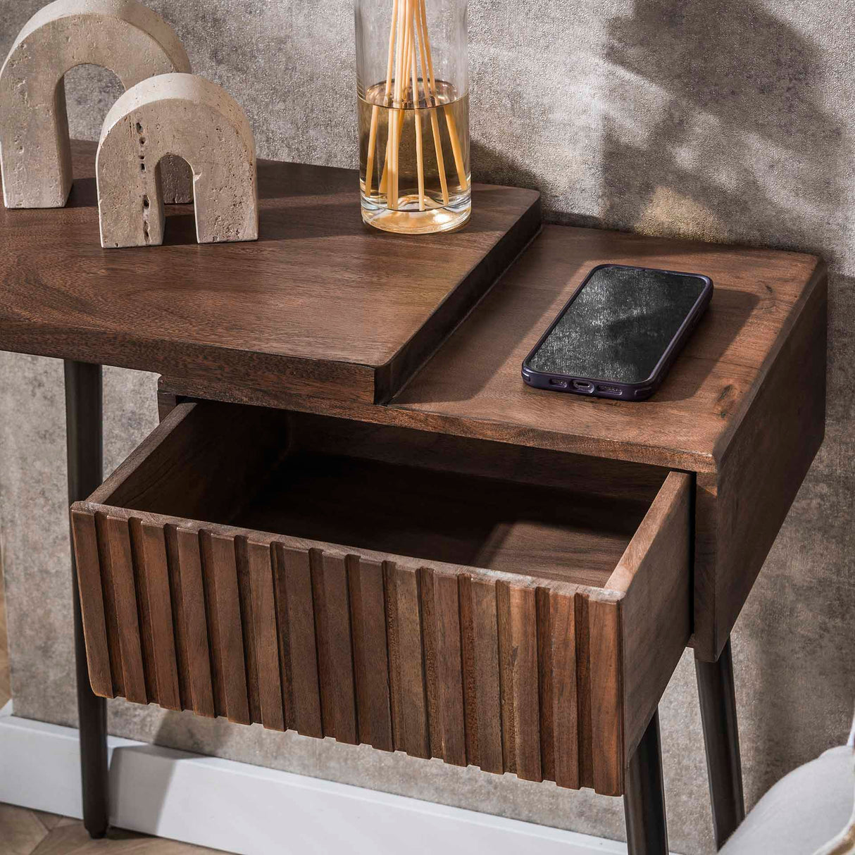 Mesita de noche Jax izquierda - Madera de acacia color marrón drift - 1 cajón 