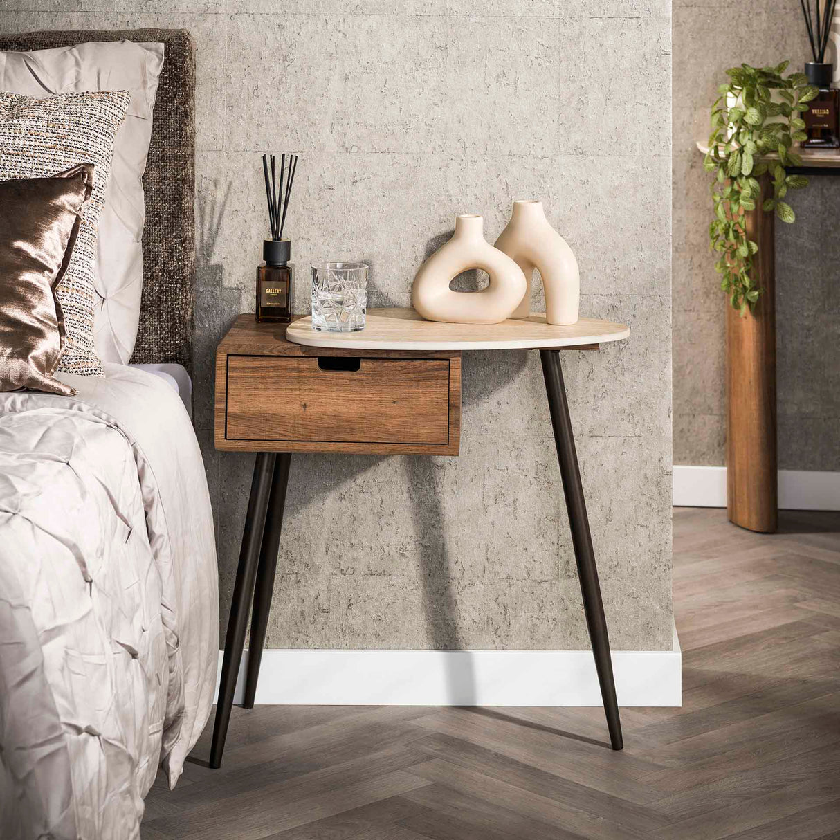 Borea mesita de noche derecha 1 cajón cerámica travertino 