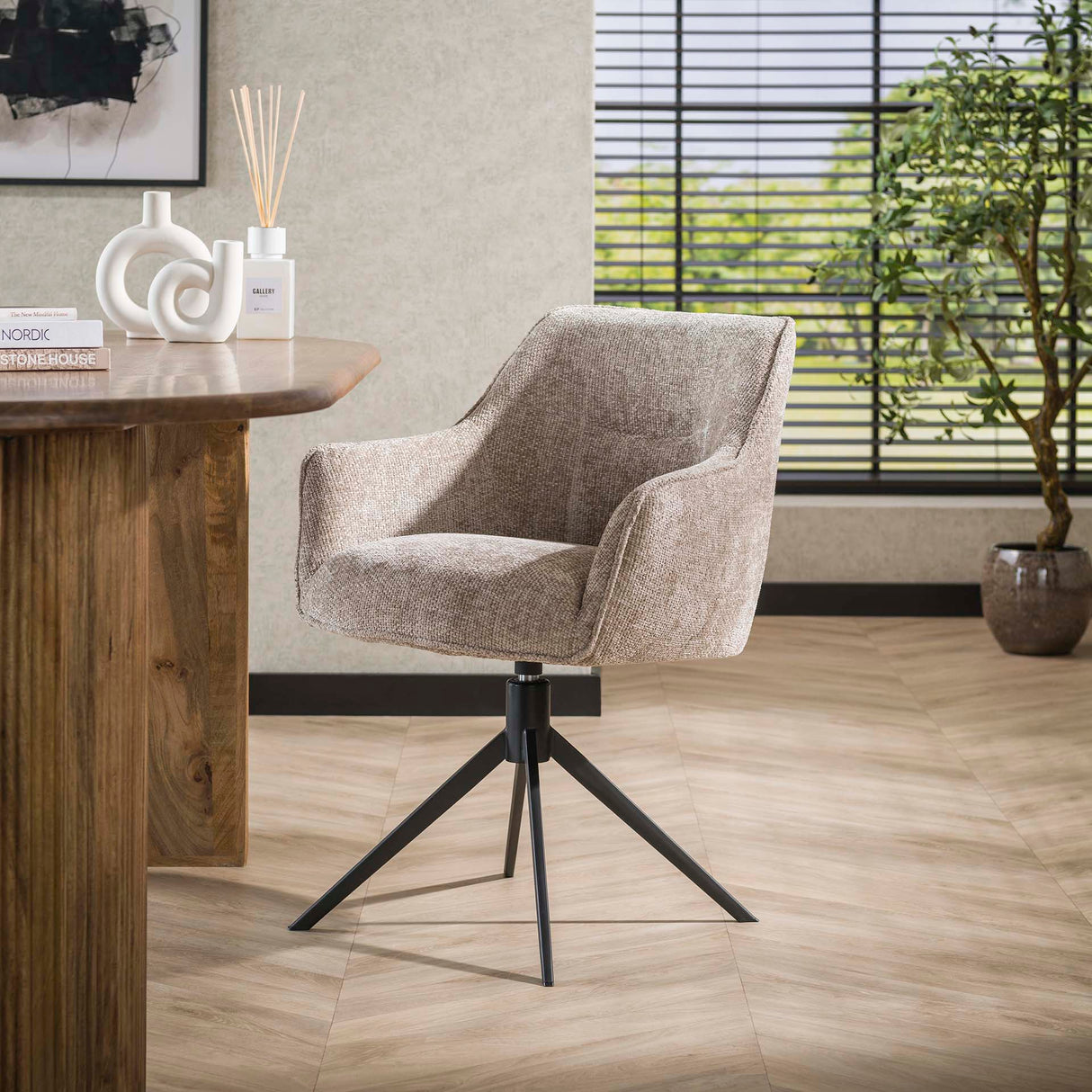 Juego de 2 sillas de comedor Chia Rich Tela Arena Giratorias 