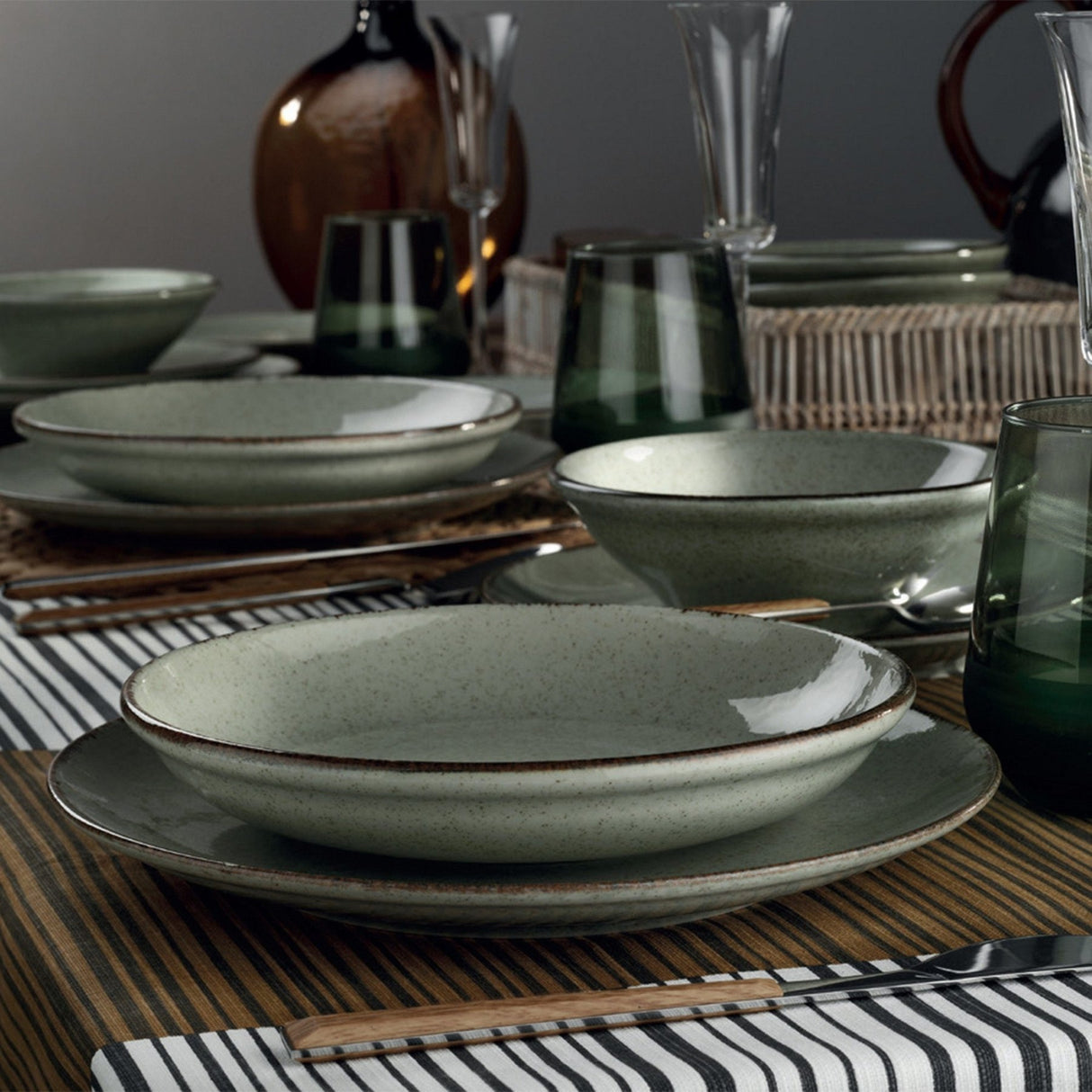 MOD18Y2730P03 Verde 100% PORCELANA