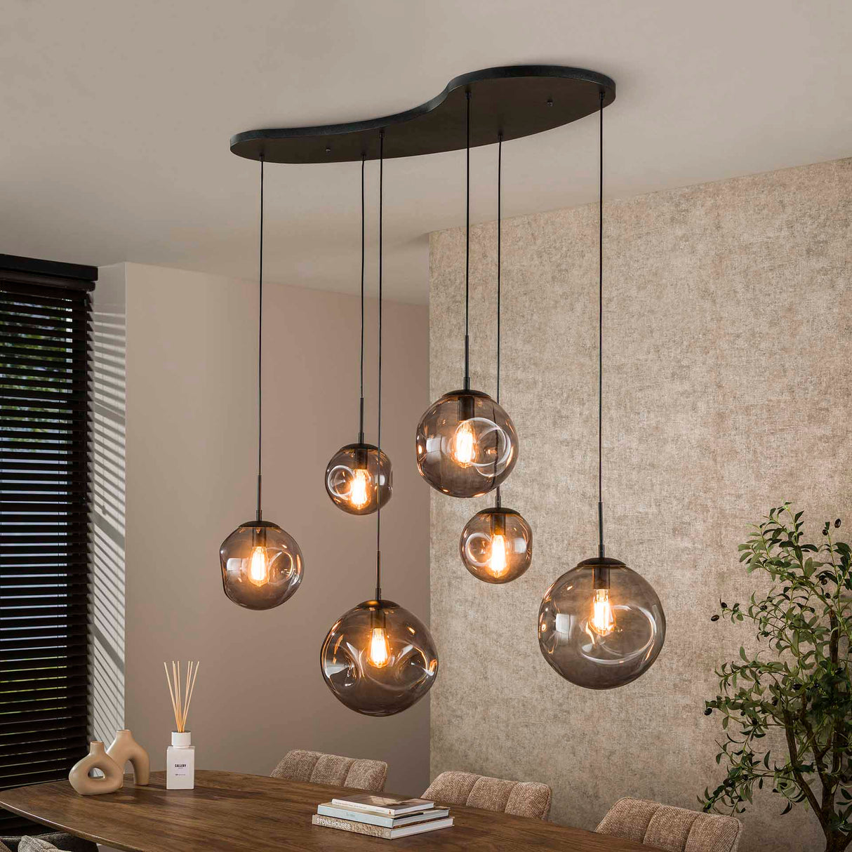 Industriële Hanglamp Nova Zwart 6-lichts Balk 135 cm