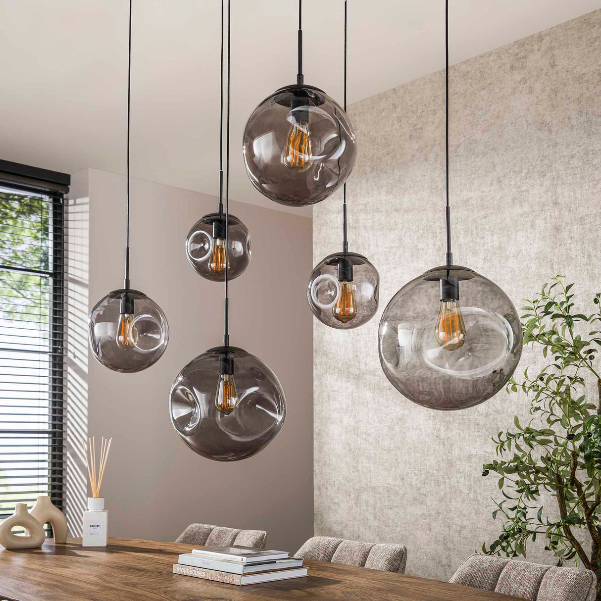 Industriële Hanglamp Nova Zwart 6-lichts Balk 135 cm