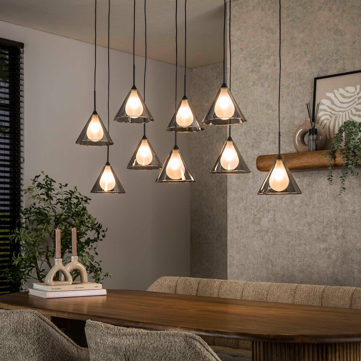Lámpara colgante Niaz 7 luces pantalla cónica vidrio gris humo 