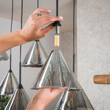 Lámpara colgante Niaz 7 luces pantalla cónica vidrio gris humo 