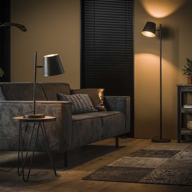 Lámpara de pie Sienna DH Interior Charcoal L x An x Al 61x32x25 Metal Foto atmosférica vista frontal diagonal