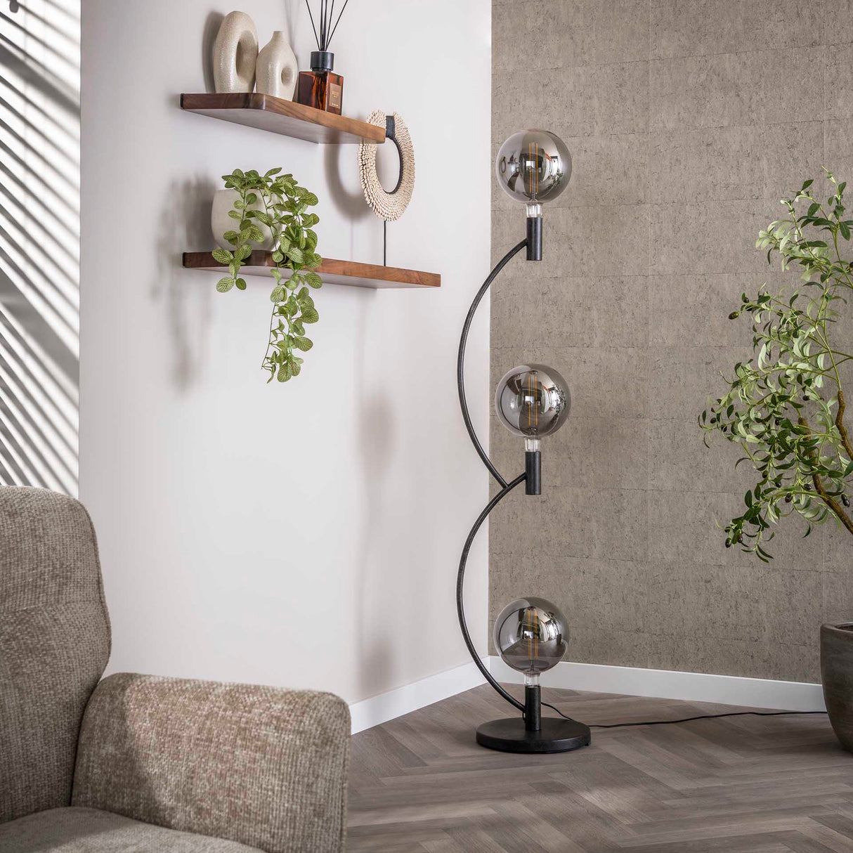 Lámpara de pie Niro de 3 luces en negro 